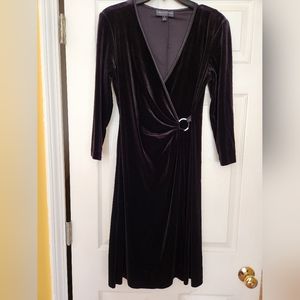 EUC Woman's Dress Size 6